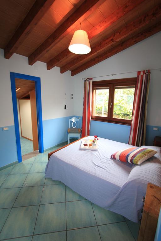 Villa Michela Tra Cielo E Mare Gaeta Habitación foto